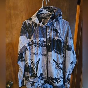 Lululemon Windbreaker Jacket size 10